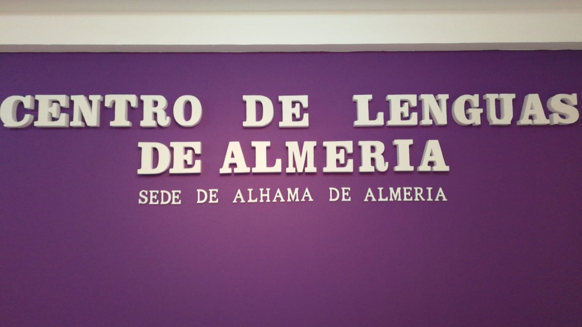 NUEVO CENTRO Gran oportunidad para aprender inglés.