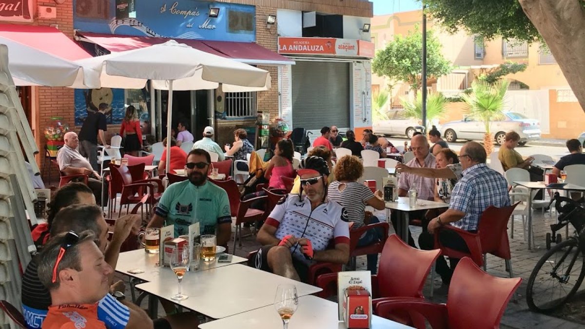 Terrazas ubicadas en la zona de Cortijo Grande en la capital.