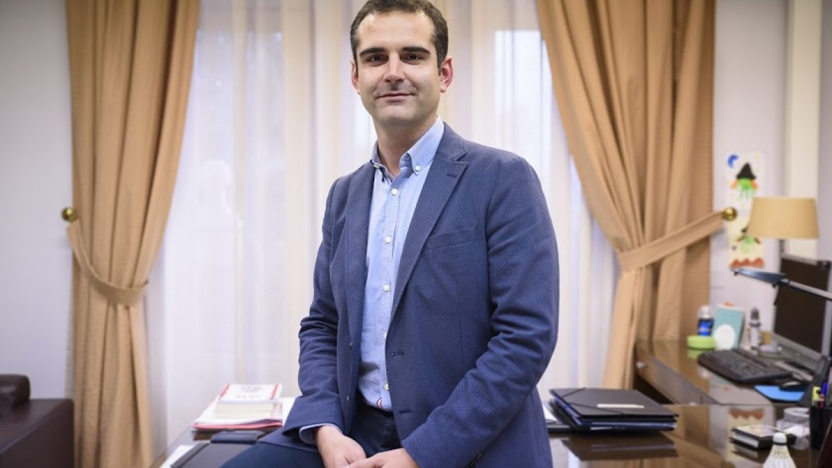 Ramón Fernández-Pacheco.