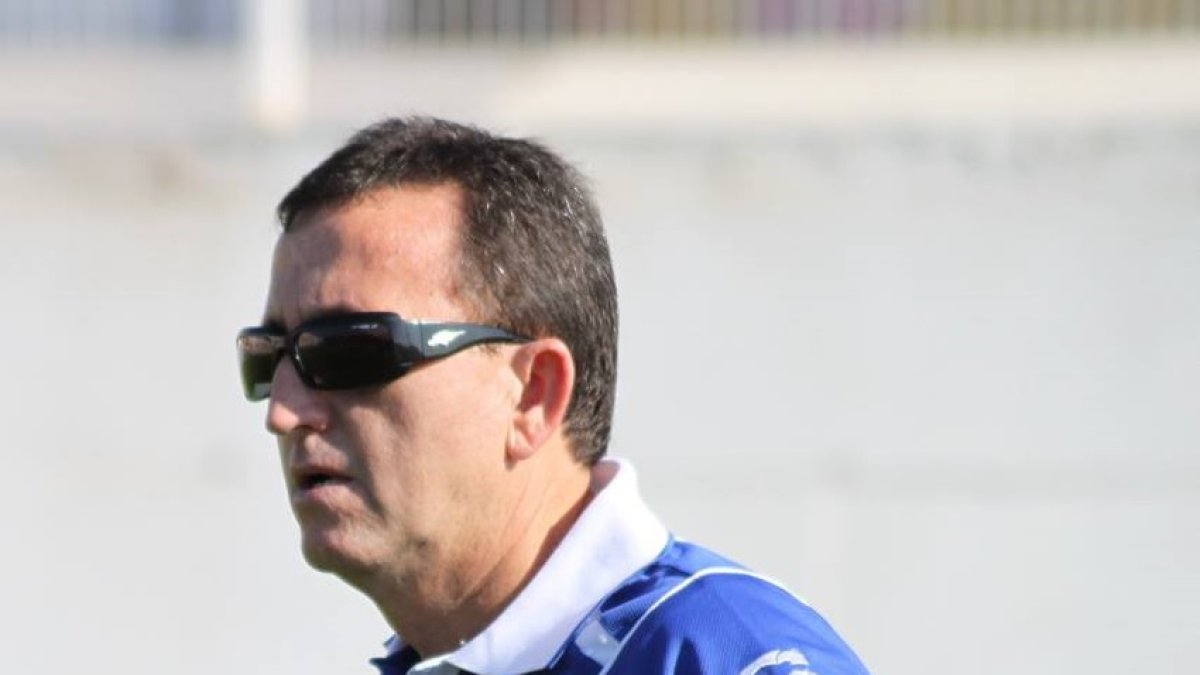 Pedro López Galdeano invita a vivir la fiesta del fútbol.