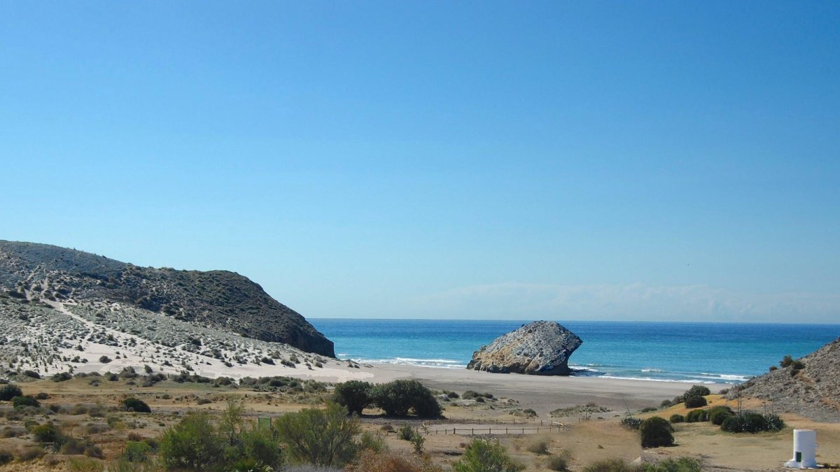 El parque natural Cabo de Gata también figura en las demandas de los grupos ecologistas.