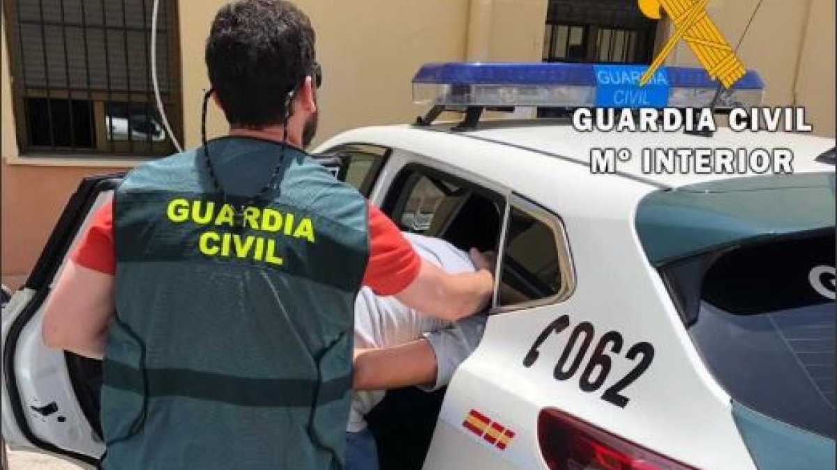 La Guardia Civil ha detenido al presunto agresor.