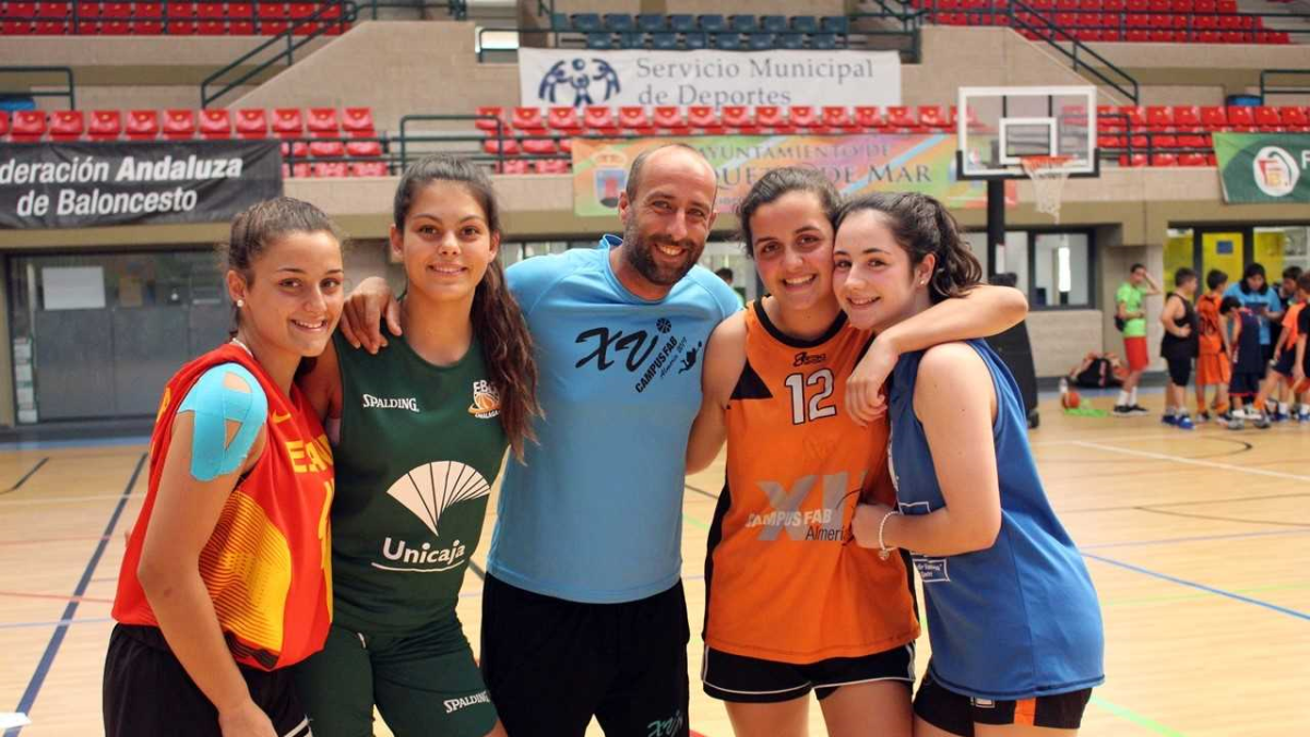 Jugadoras de Málaga en el Campus.
