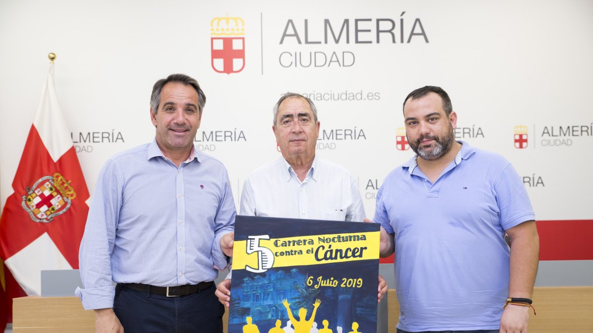 Presentación de la Carrera Contra el Cáncer.