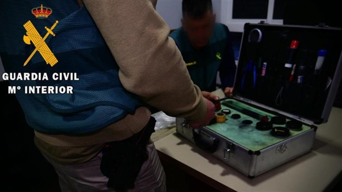 Imágenes de la operación cedidas por la Guardia Civil.