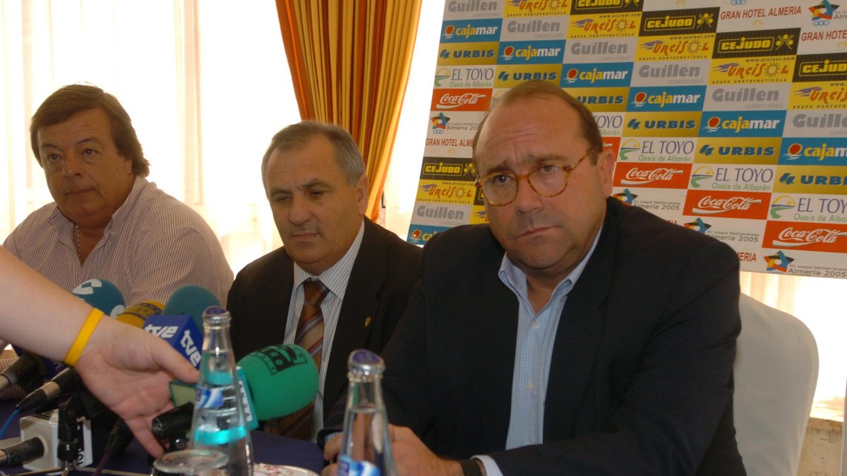 Alfonso García y Paco Flores en la presentación.