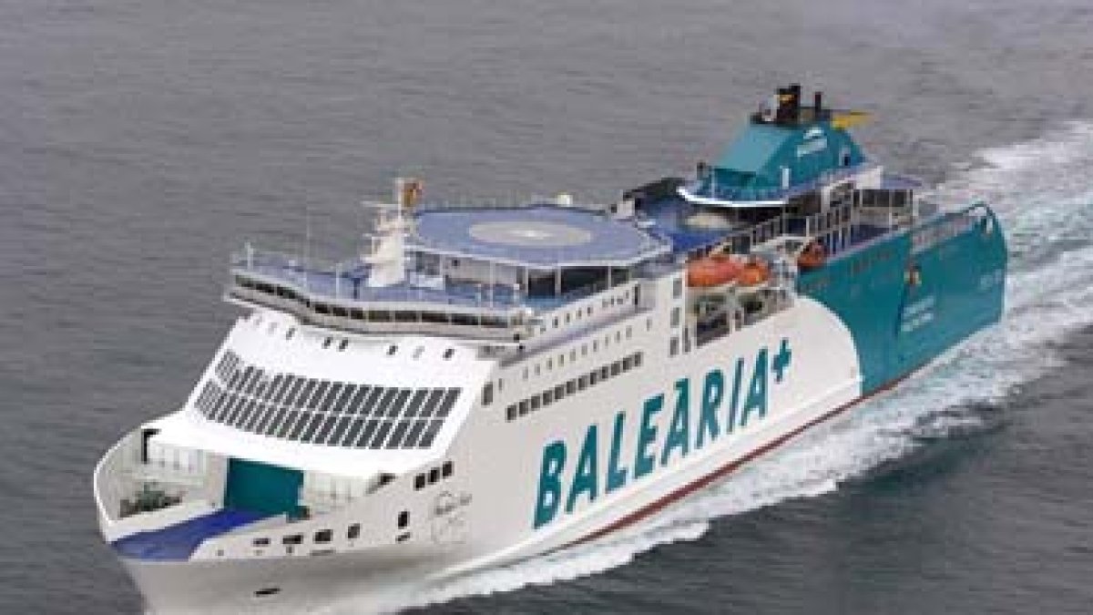 Ferry \'Martín i Soler\', de Baleària.