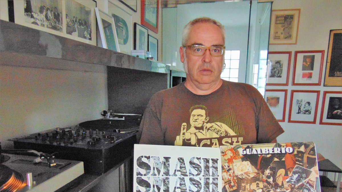 El fotógrafo almeriense acaba de publicar ‘A compás’, un libro de fotos flamencas.