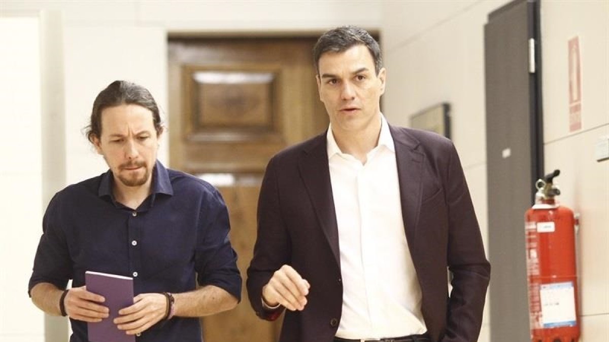 Pablo Iglesias y Pedro Sánchez.