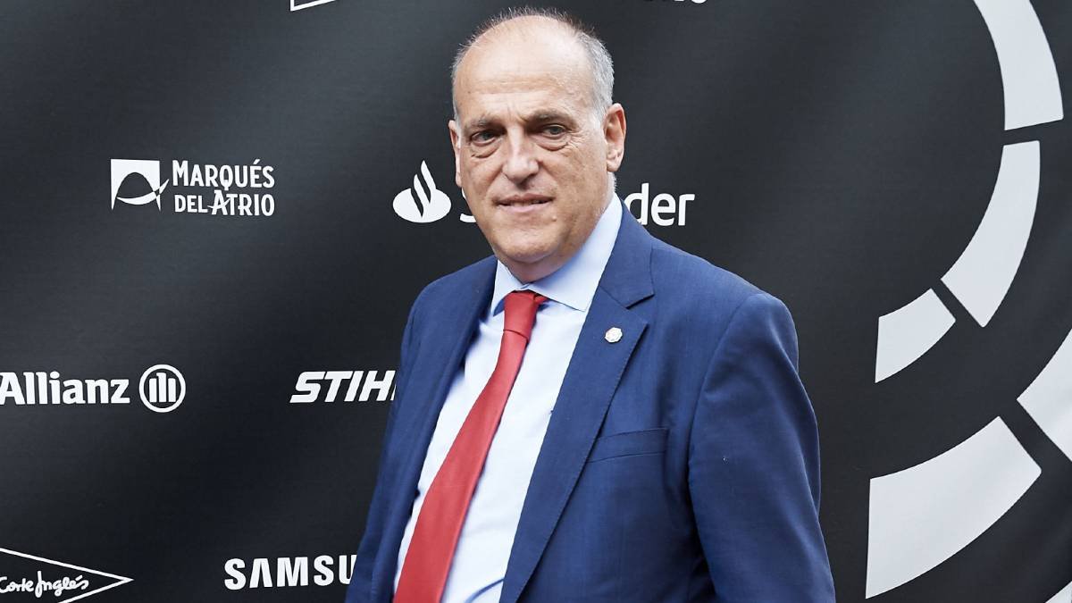 Javier Tebas dice que la Liga no cambia los horarios.