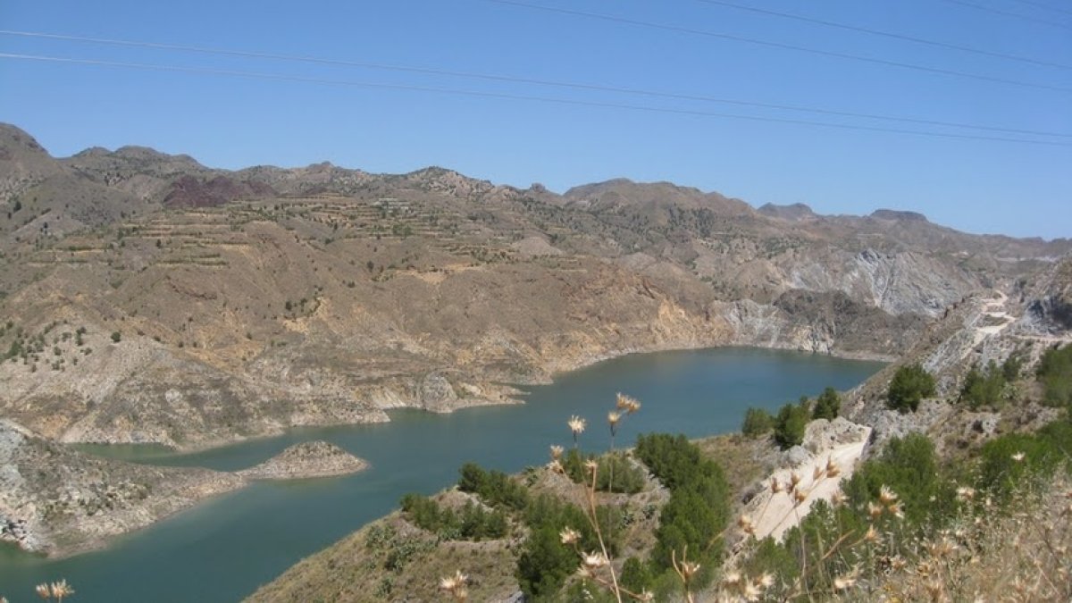 Los embalses se ven afectados por la falta de precipitaciones.