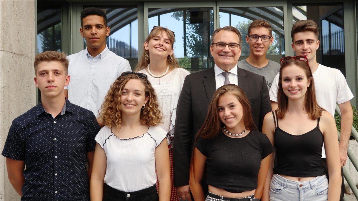 En la fila superior, María Álvarez Oliver, del IES El Palmeral.