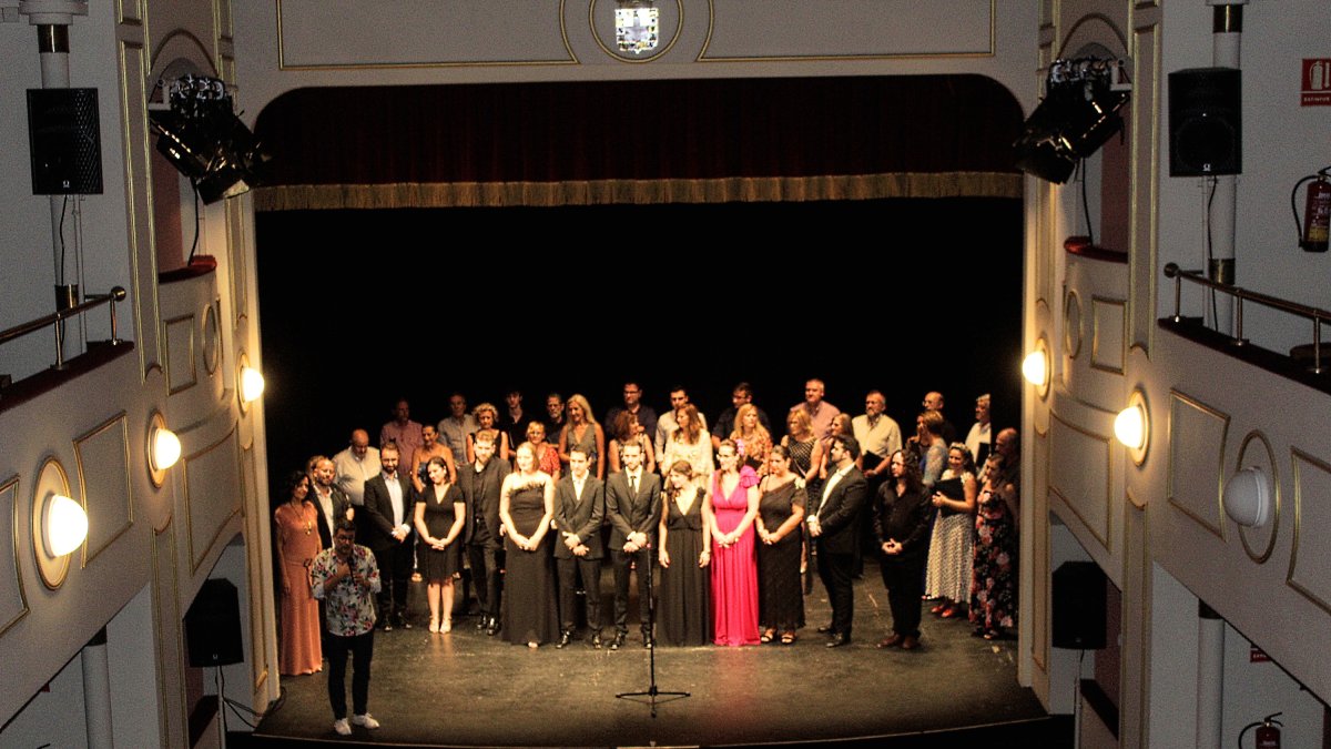 Va Pensiero, el coro de la Ópera de Nabucco, broche de oro de la gala lírica de clausura.