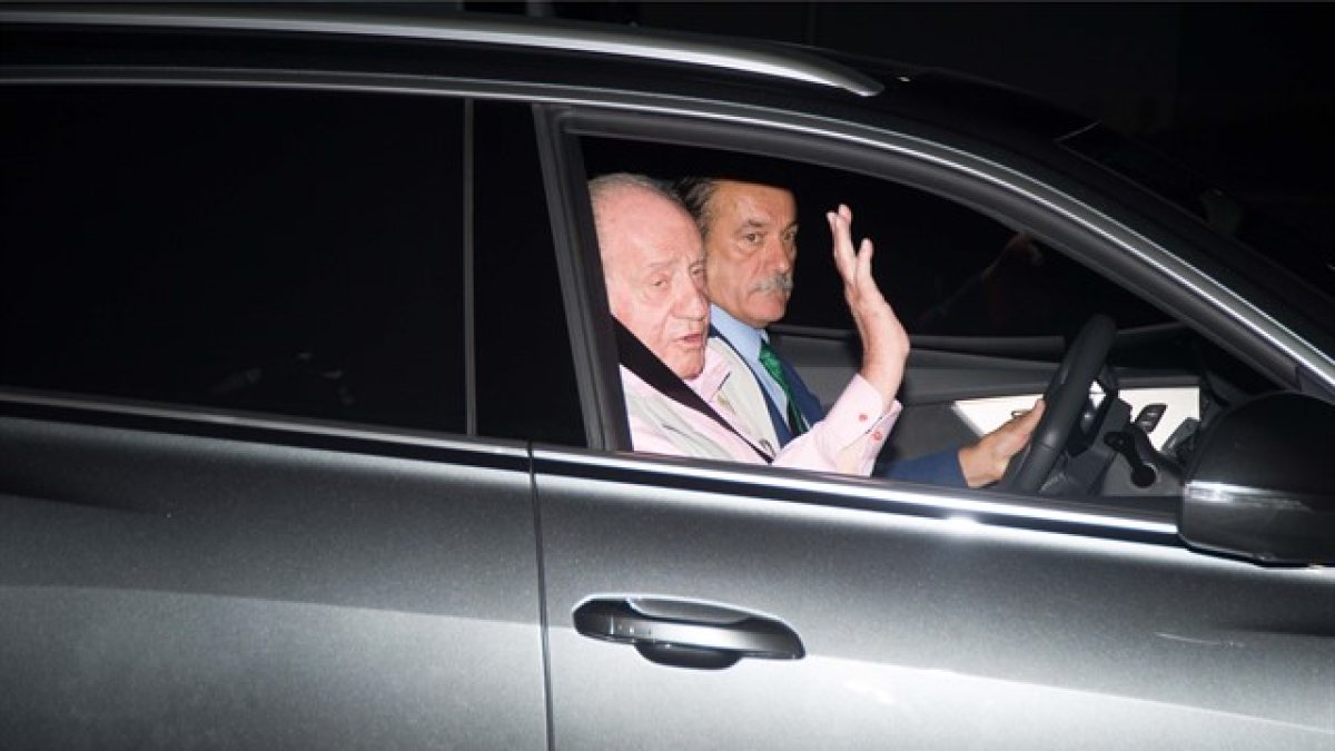 El Rey Juan Carlos llega a la Clínica Quirón de Pozuelo (Madrid) para ser operado del corazón - Ángel Díaz Briñas/ EUROPA PRESS