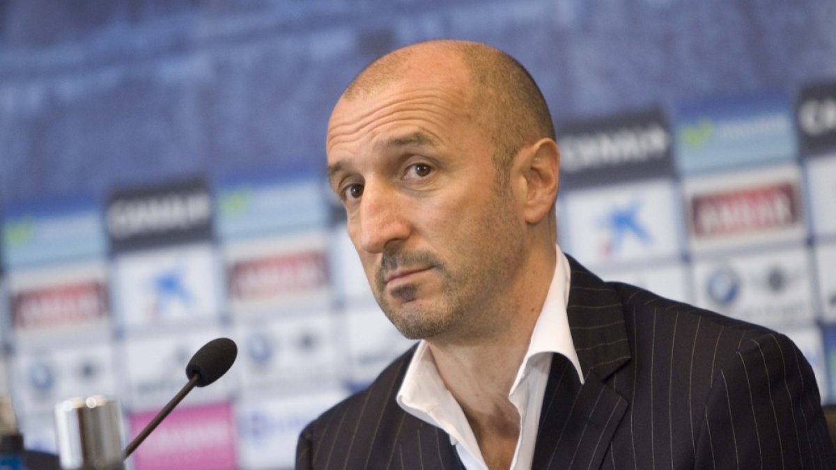 Popovic, un grande de fútbol.
