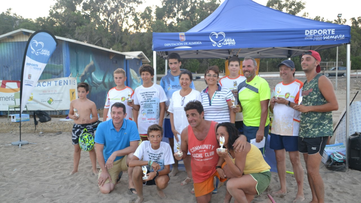Protagonistas del tenis playa.