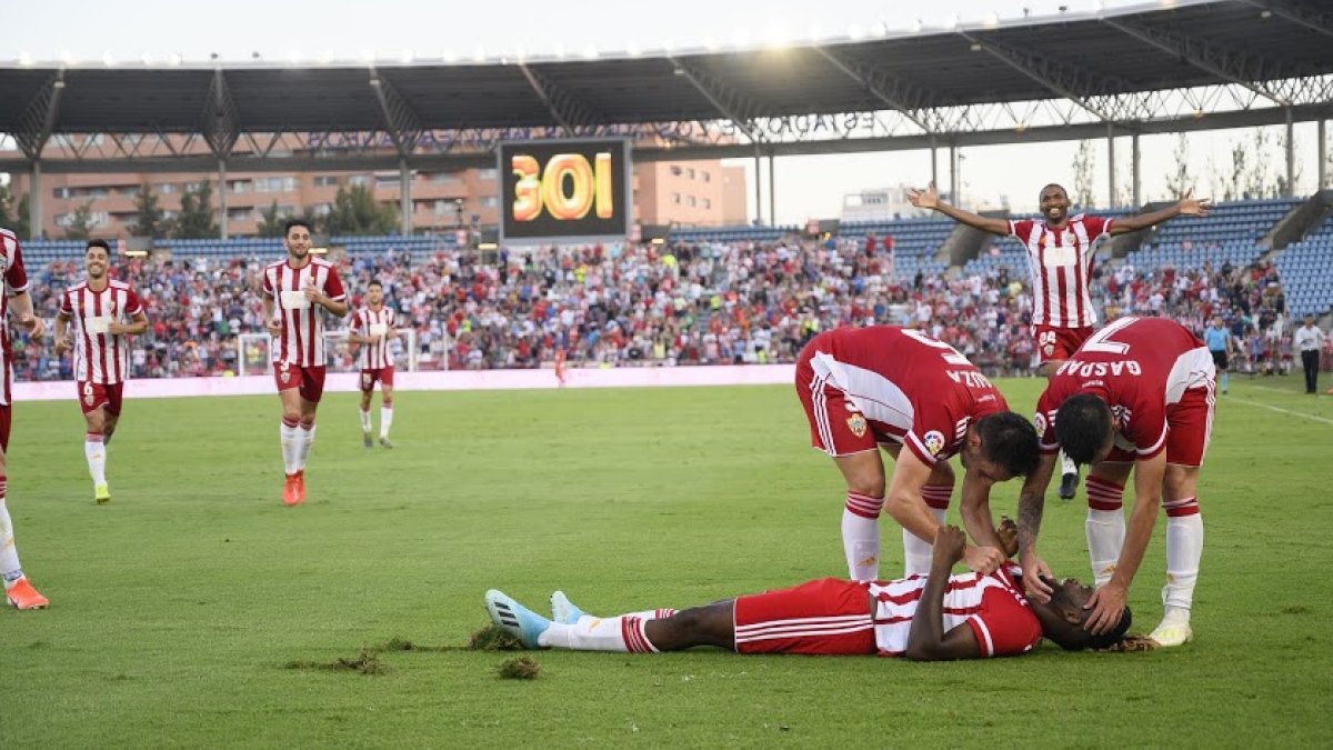 Imagen del primer partido de la temporada.