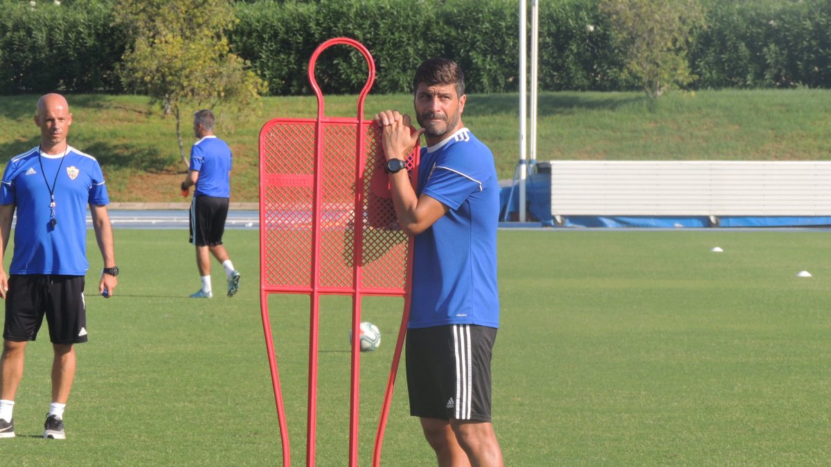 Pedro Emanuel premia a la plantilla con la mañana del lunes libre.