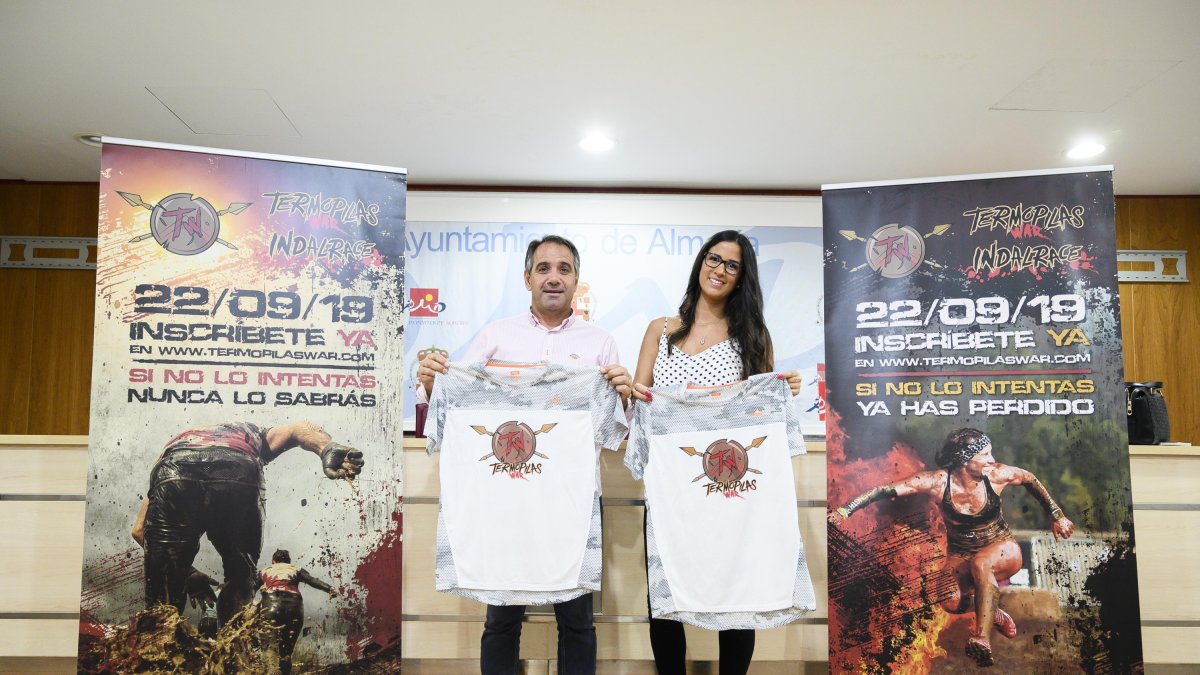 Presentación de la prueba en el Estadio Mediterráneo.