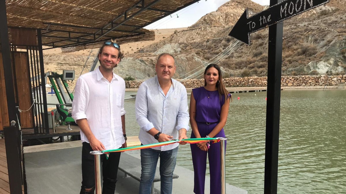 Inauguración del Cable Ski de Cuevas.