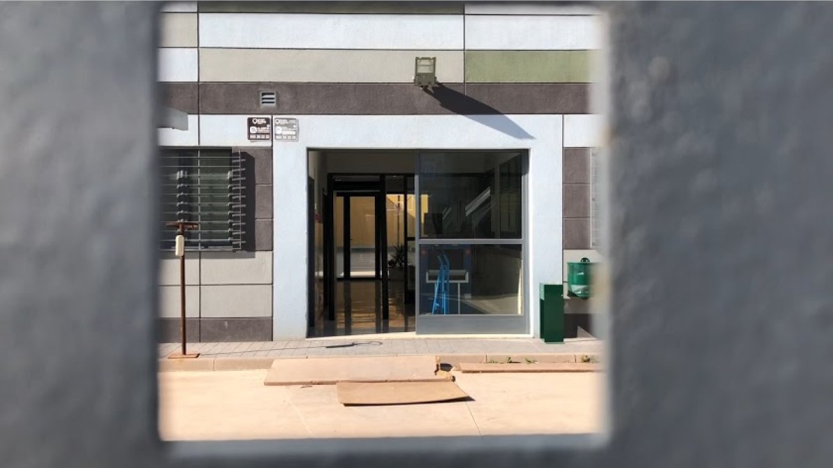 Acceso principal al nuevo CIS de la capital.