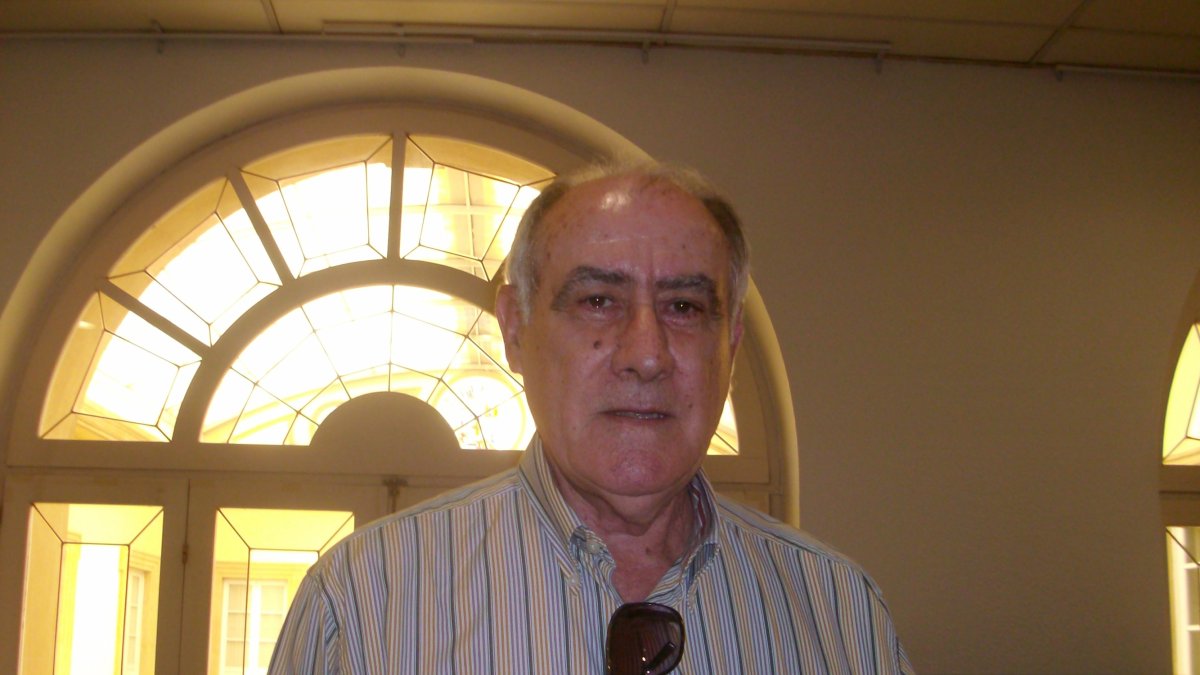 Martín Doblado imparte clases de fútbol.