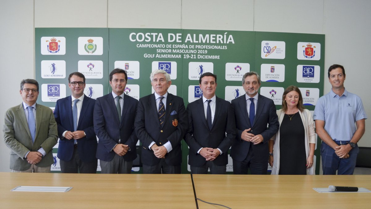 Presentación del evento en Madrid con responsables federativos, de la Diputación, de El Ejido y del campo de golf.
