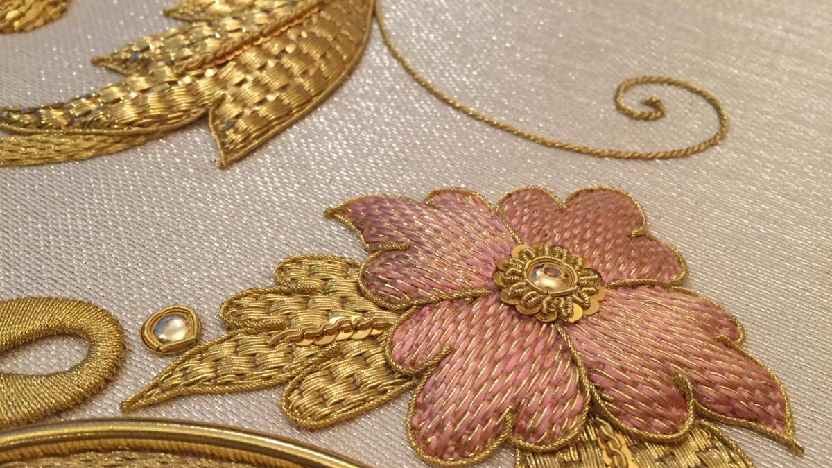 Detalle del nuevo manto para la Merced.