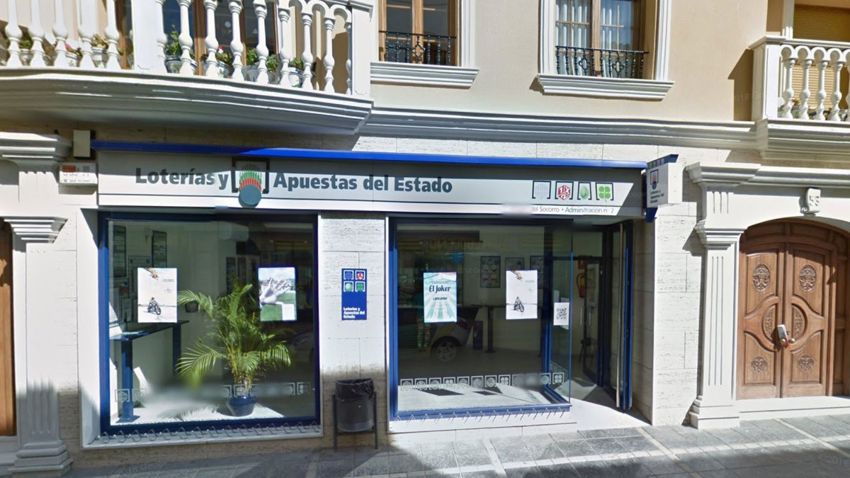 Administración de Lotería número 2 de Tíjola, donde se ha sellado el boleto acertante
