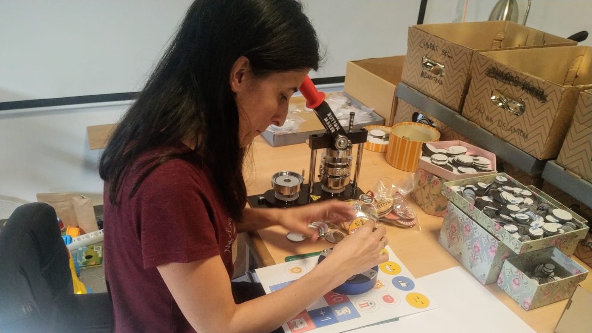 Cecilia en su centro de trabajo.