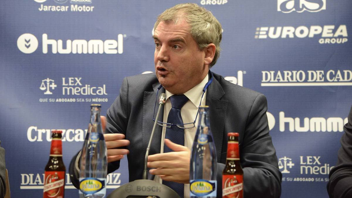 Manuel Vizcaíno no quiere hablar de ascenso todavía.