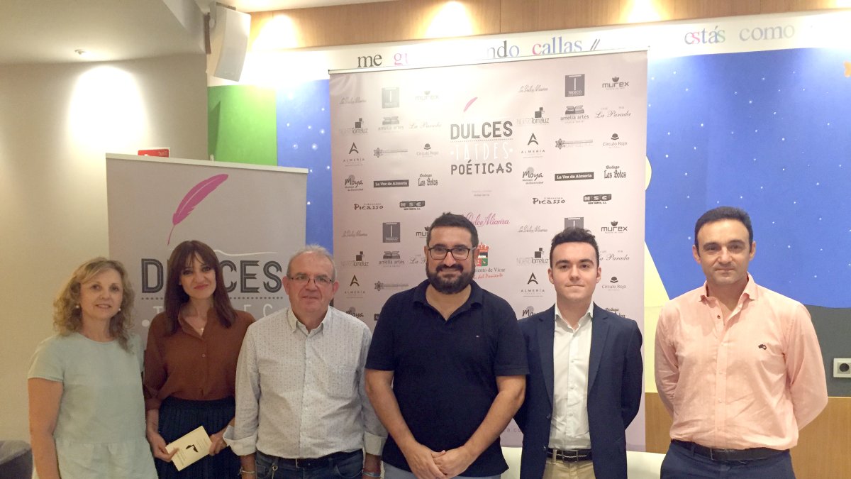 organizadores, patrocinadores y colaboradores de las Dulces Tardes Poéticas