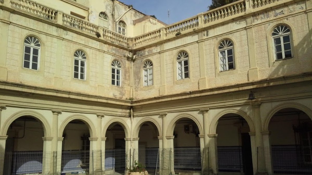 El Hospital Provincial espera dinero.