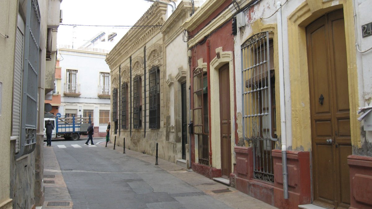 Calle Hermanos Oliveros