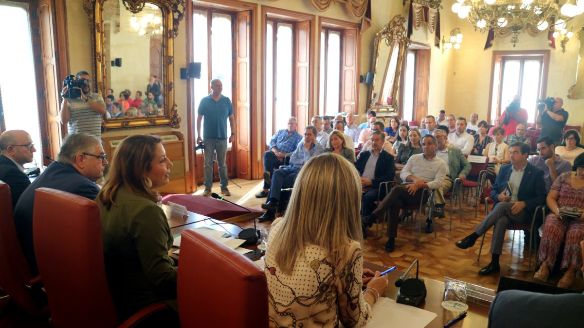 Reunión por la DANA en Almería.