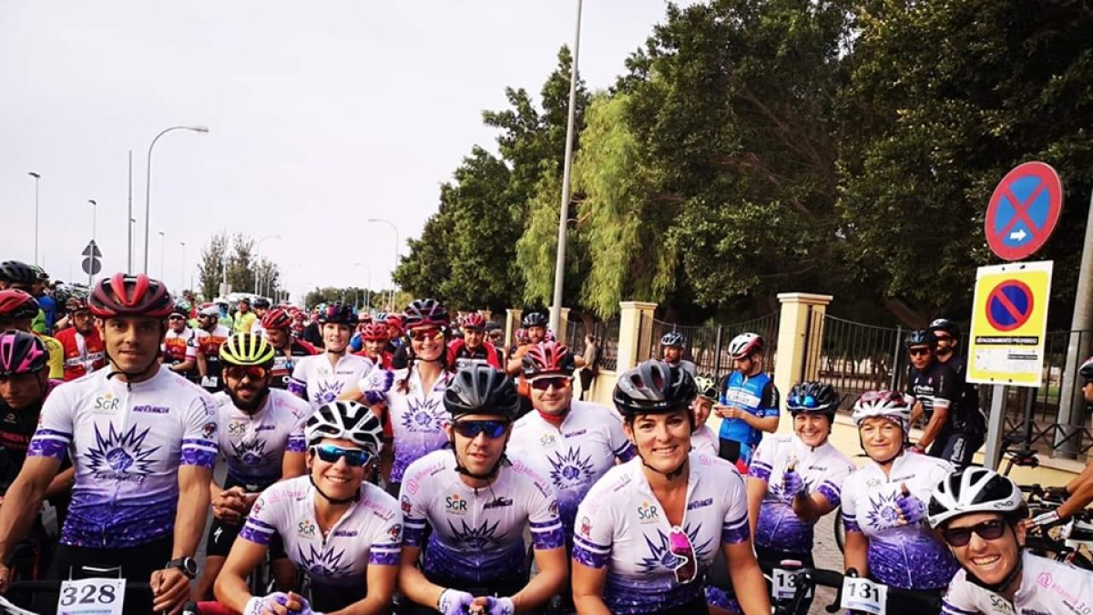 Participantes en la pasada edición de una carrera que cierra curso.