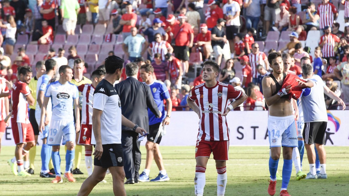 Corpas al final del partido en el Estadio Mediterráneo ante el Lugo.
