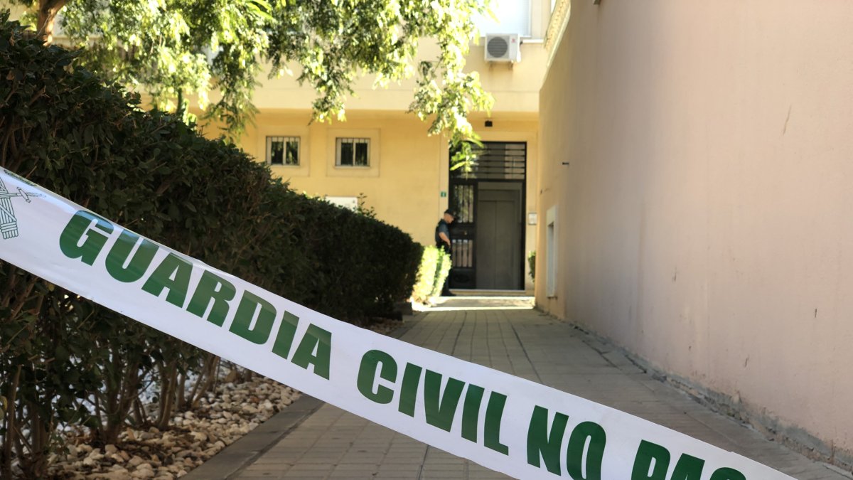 Cordón durante la inspección ocular