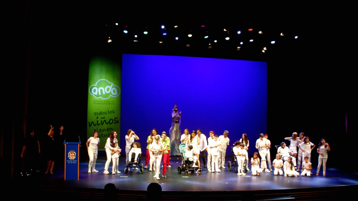 El broche final a la gala lo pusieron los participantes en el Calendario ANDA de leyenda 2020.