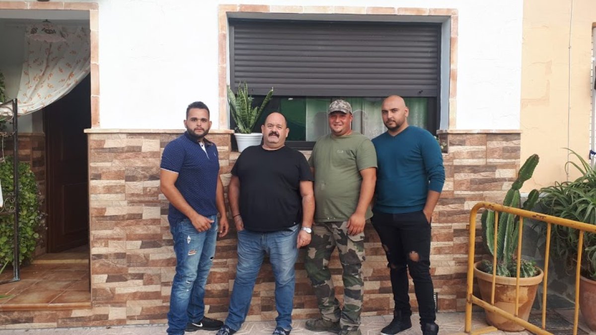 Santiago Martínez, su padre Santiago, Manuel Santiago y Cristóbal Cortés, los cuatro héroes que evitaron una violación.