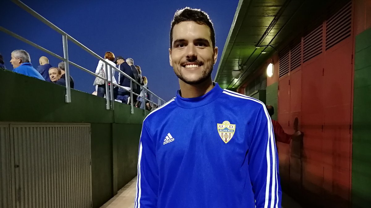 Carlos García, en la Ciudad Deportiva de Los Ángeles.