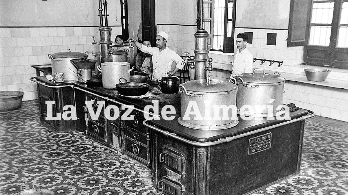 En el mes de junio de 1934 se inauguró la nueva cocina del Hospital Provincial, costeada en parte por la Diputación.