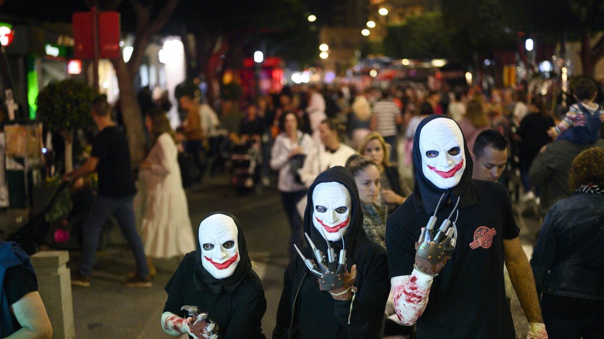 No ha habido nadie sin disfrazar en todo el centro en la Noche en Negro.