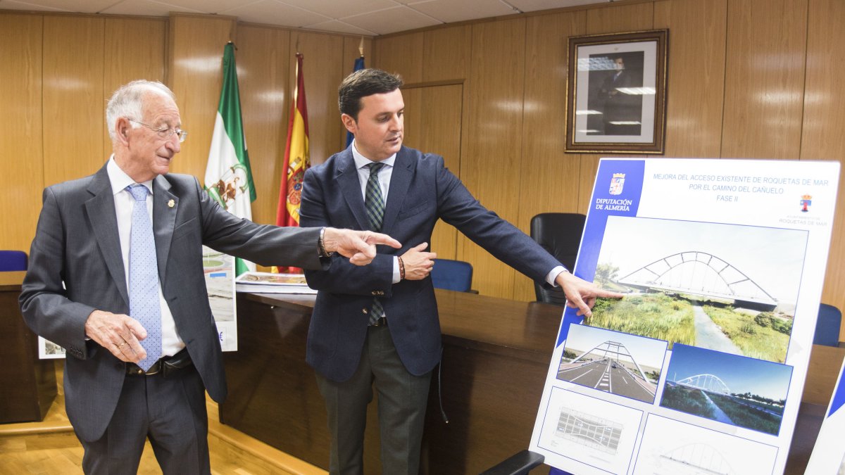Gabriel Amat y Javier Aureliano García.