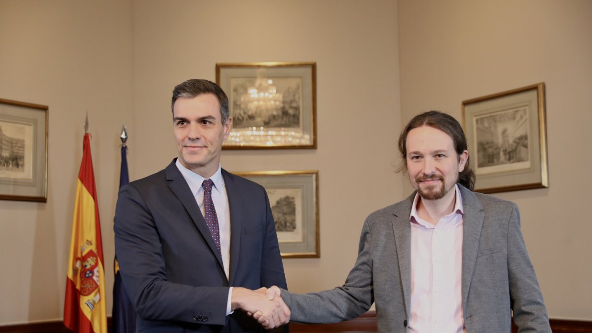 PSOE y Podemos alcanzan un principio de acuerdo para un gobierno de coalición.