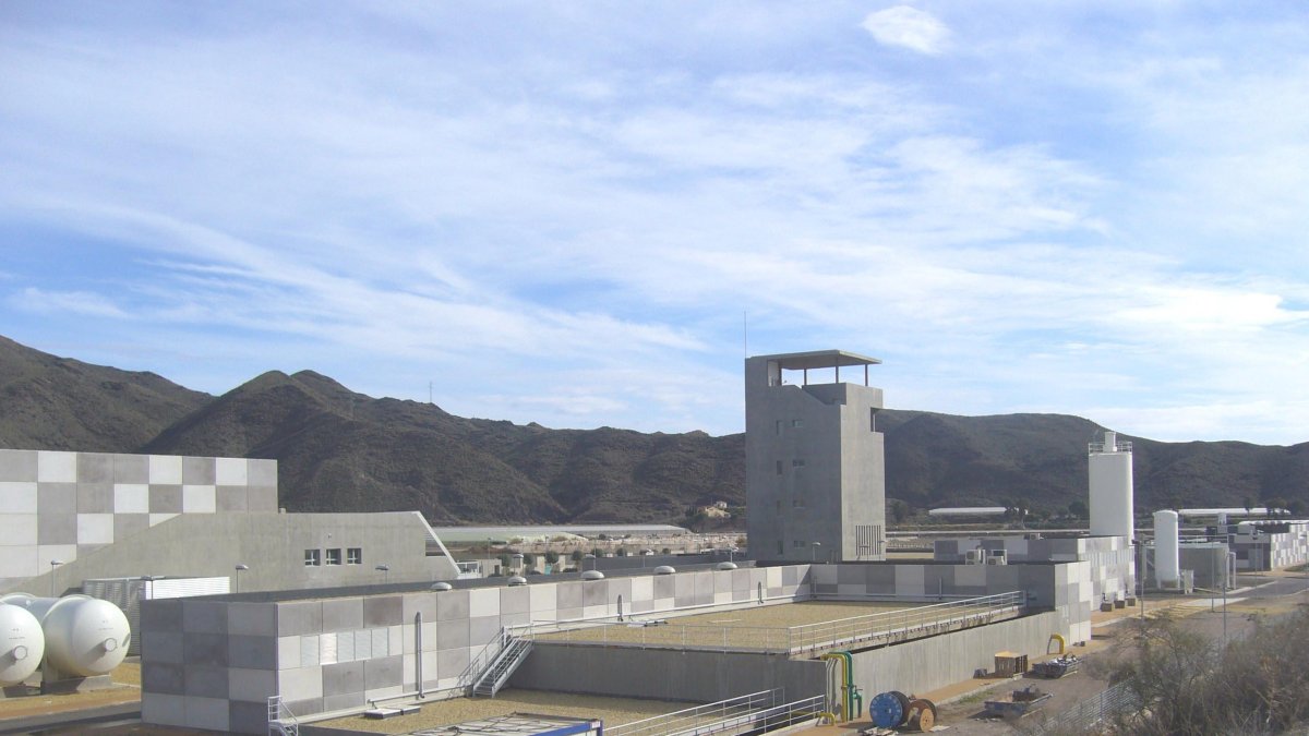 La desaladora de Villaricos quedó inutilizada con el temporal de 2012,