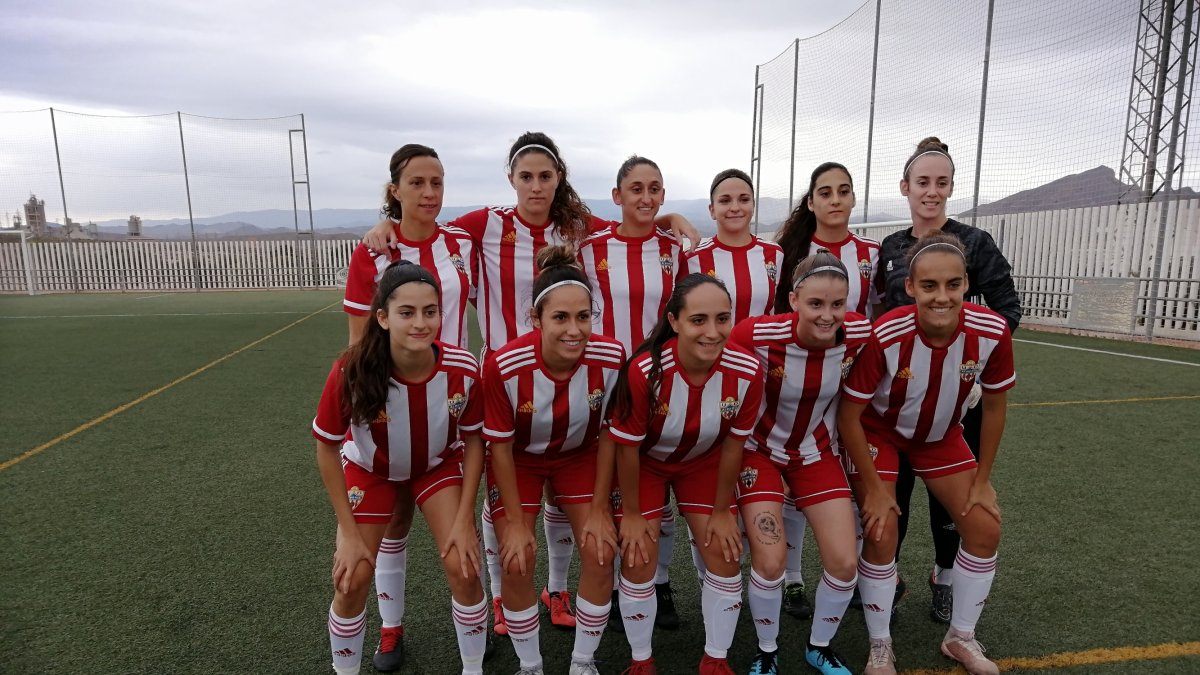 El Almería femenino está en un gran momento.