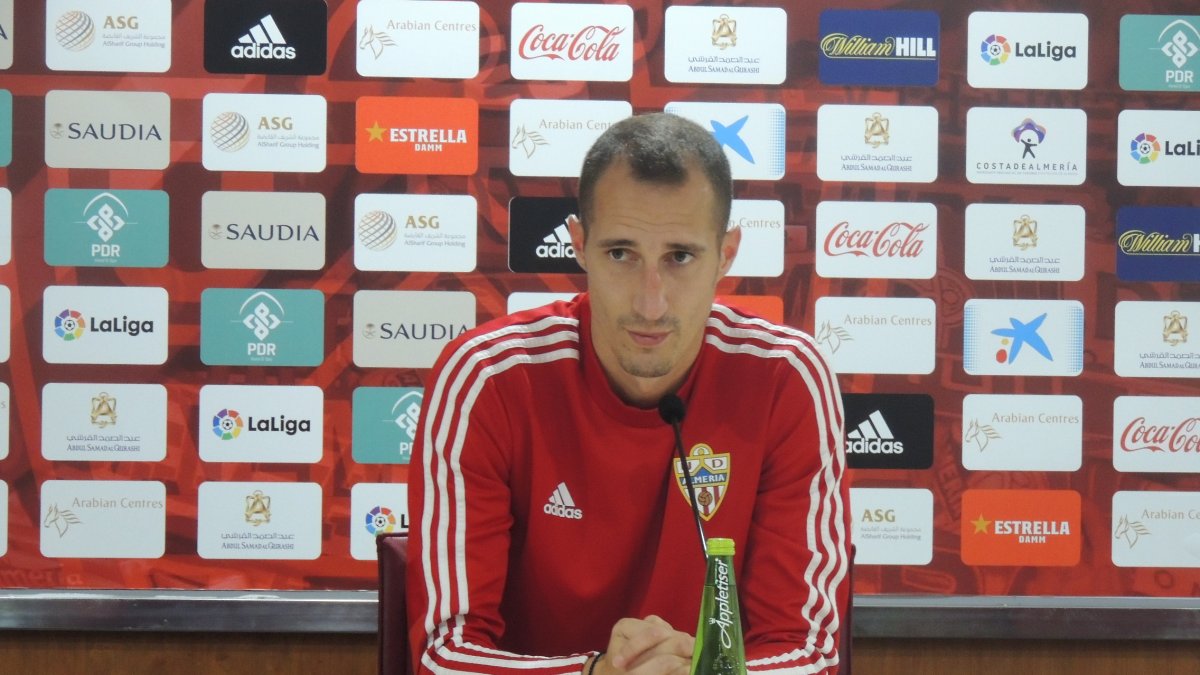 Petrovic, en la sala de conferencias del Estadio de los Juegos Mediterráneos.
