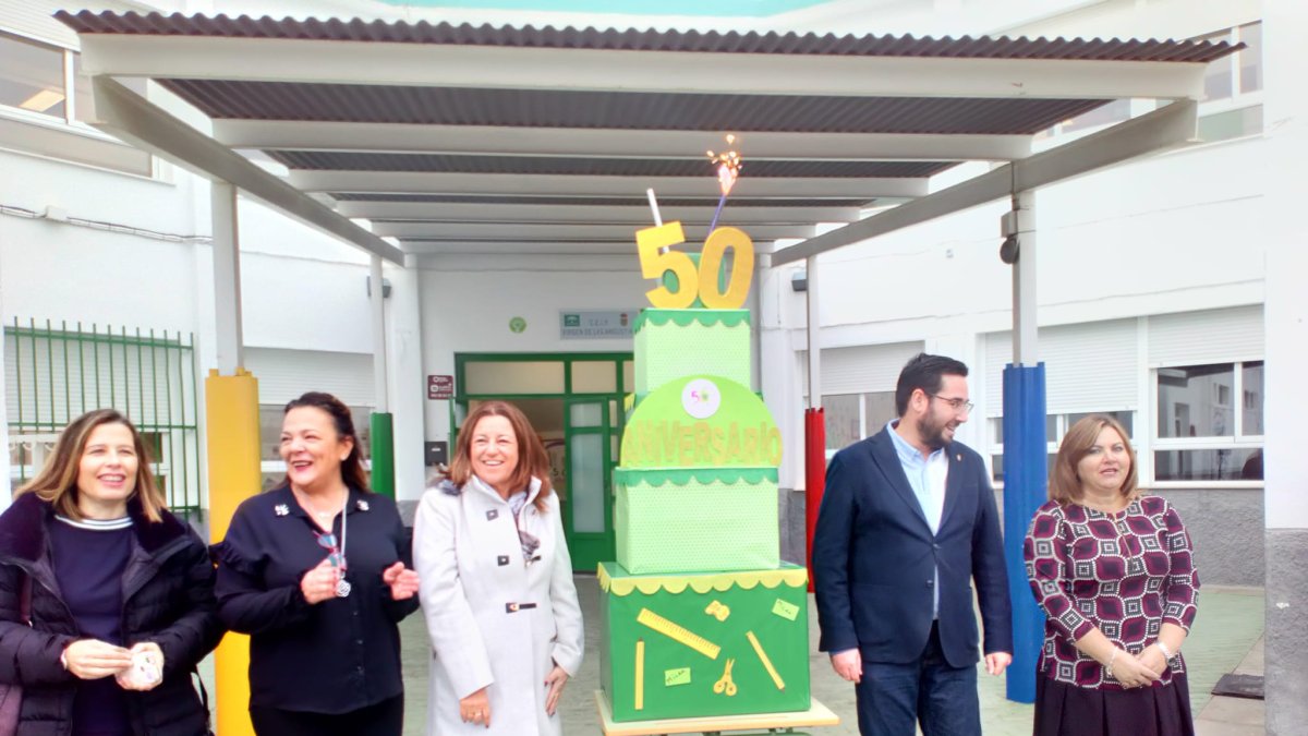 celebración del 50 aniversario en el centro educativo de Tabernas.