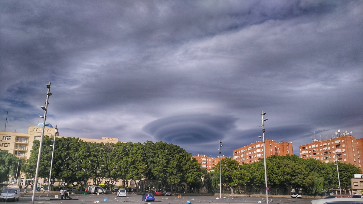 No era un platillo volante sino una nube lenticular